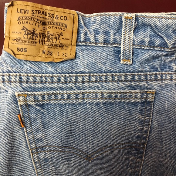 Vintage Levi’s 505 Jeans (38x32 - from the 1990s) - Picture 2 of 4